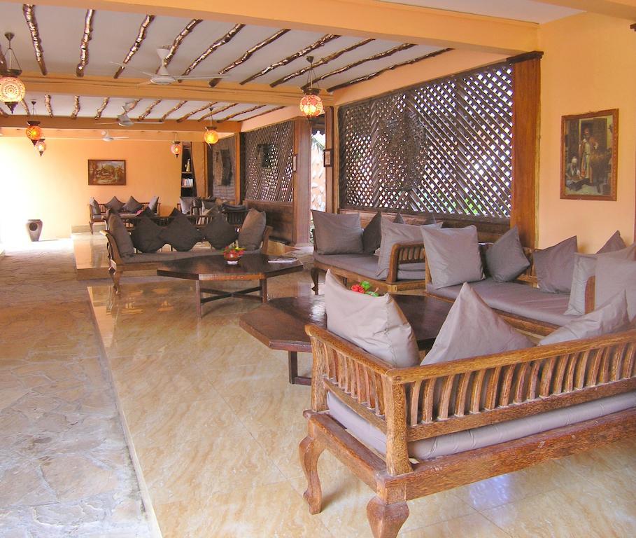 Arabian Nights Hotel Paje Luaran gambar