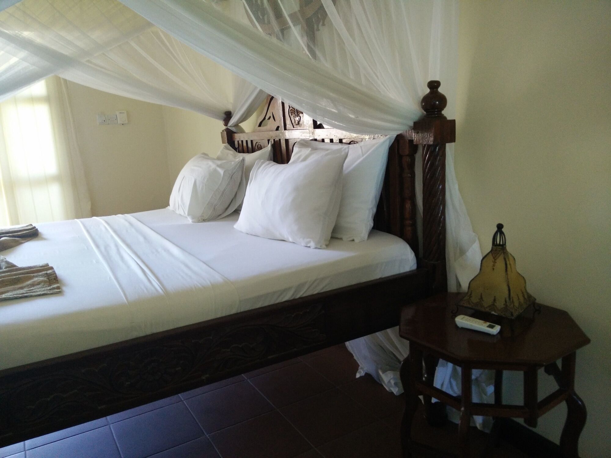 Arabian Nights Hotel Paje Luaran gambar